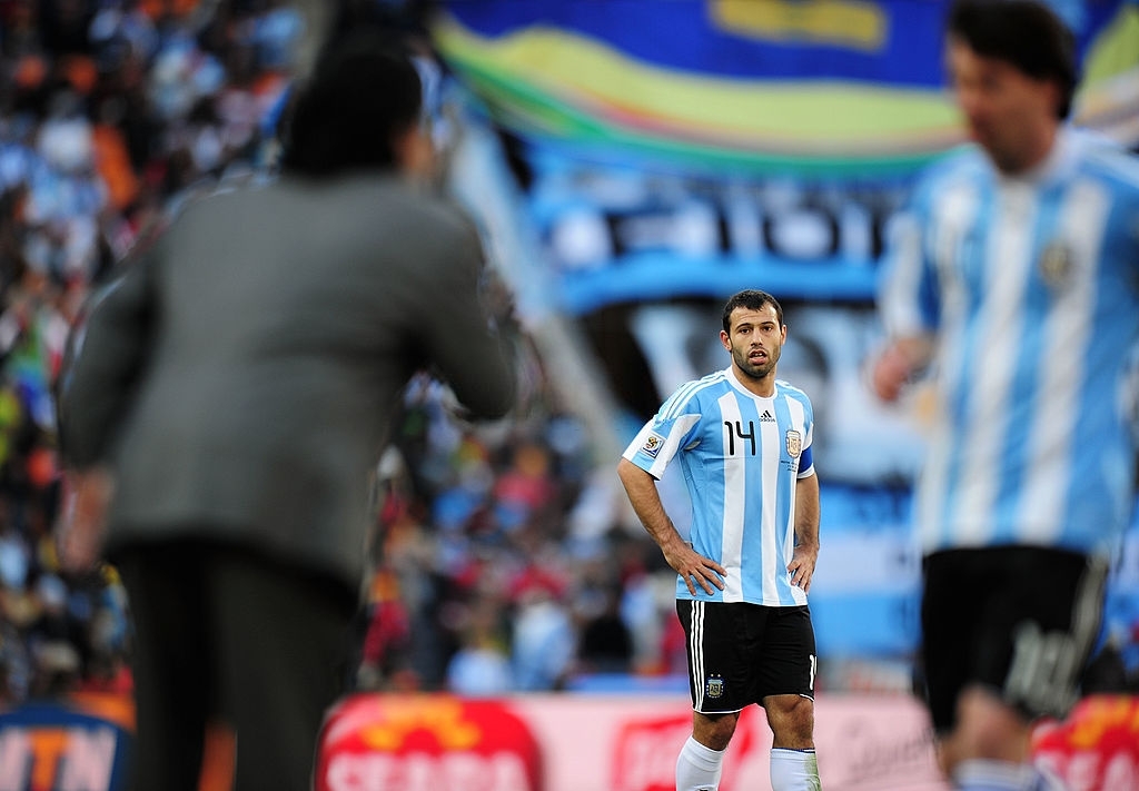 Maradona y Mascherano.