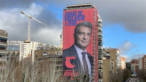 Joan Laporta y su "provocación" en las cercanías del Santiago Bernabéu.