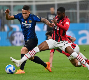 Lautaro Martínez y Fikayo Tomori en el más reciente duelo entre Inter de Milán y AC Milan