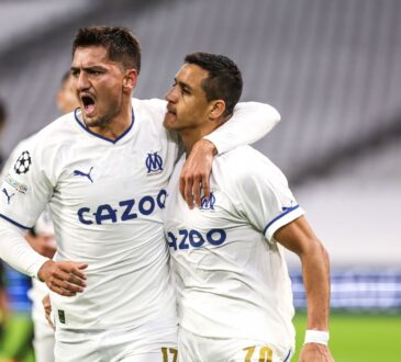 Alexis y Under celebran el gol del chileno para Olympique de Marsella