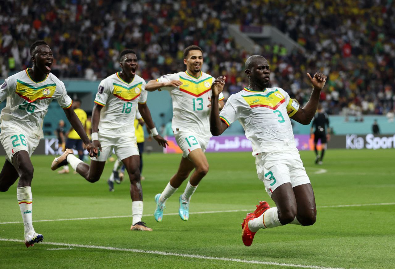 El festejo de Senegal tras el gol de Kalidou Koulibaly