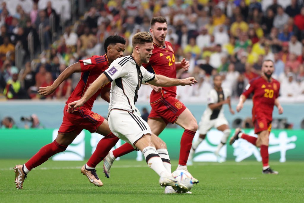 Niclas Füllkrug marcó por Alemania ante España por Qatar 2022