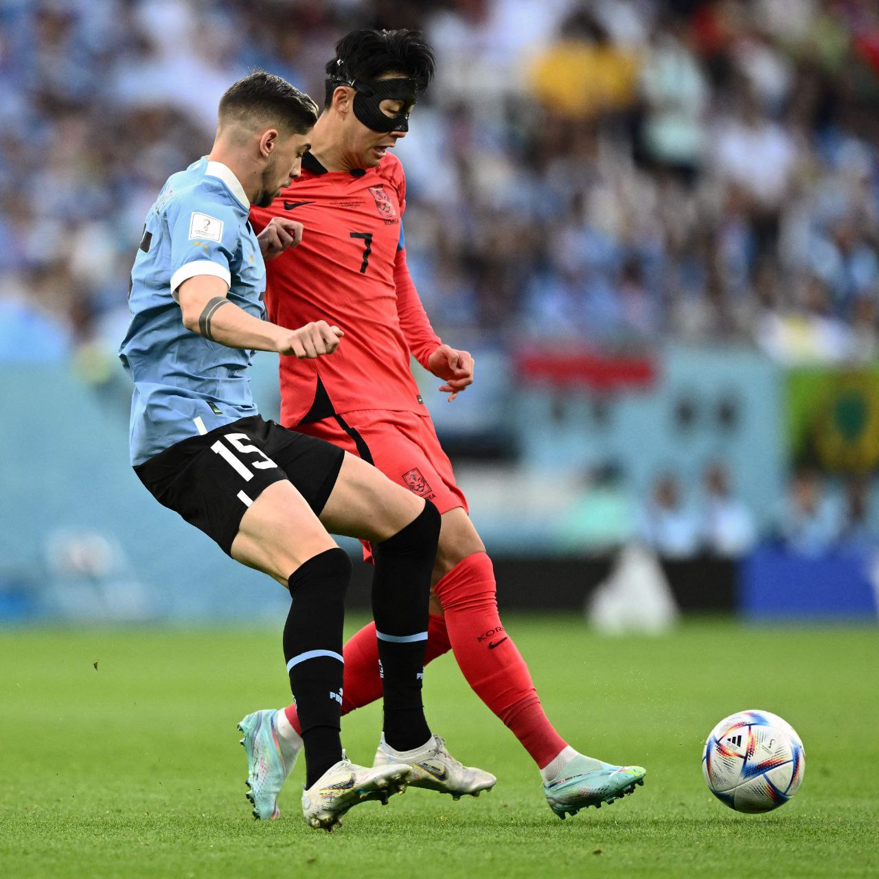 Federico Valverde y Heung-Min Son